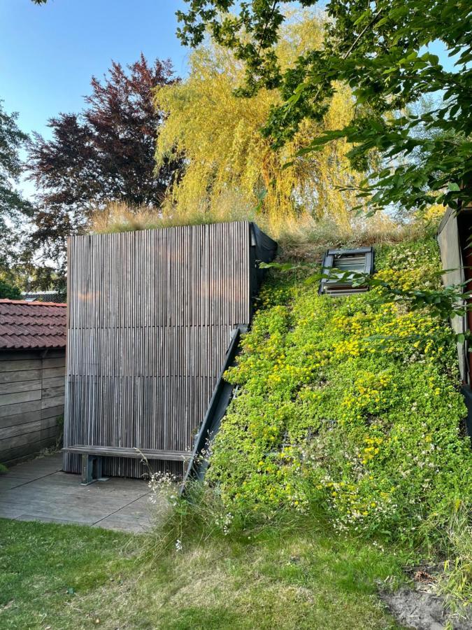 Tiny-House Van Zeecontainers Bij Het Bos Oranjewoud Екстер'єр фото